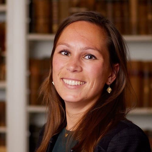 Karin van de Laar